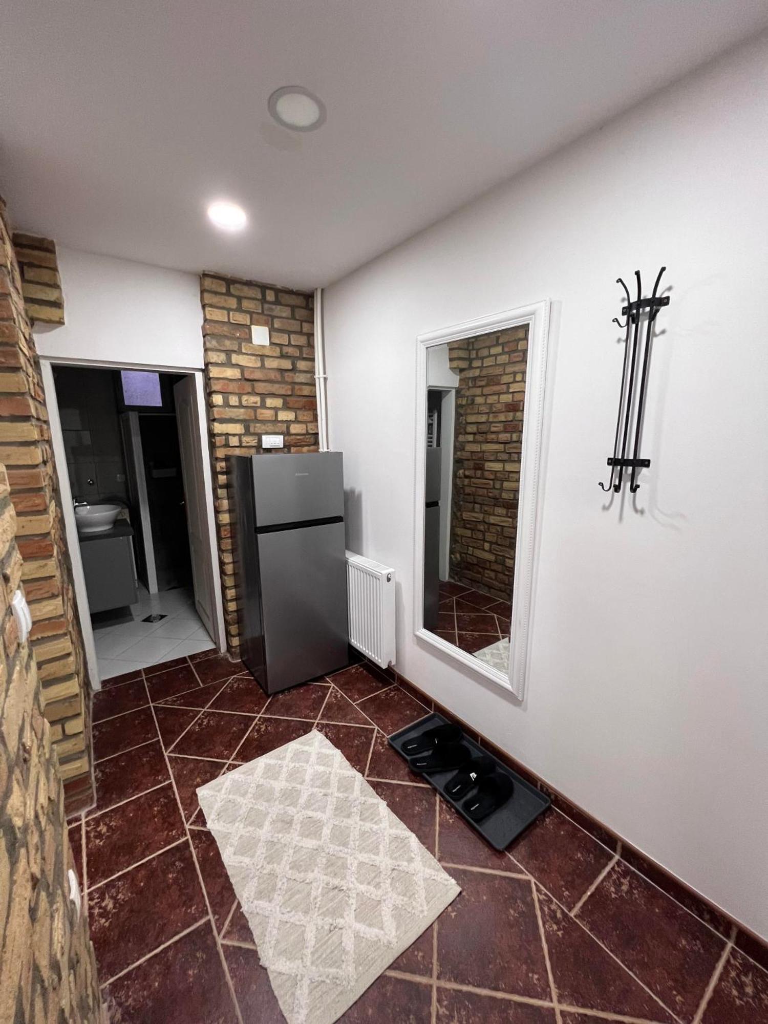 Guest House Lila Sombor Exterior foto