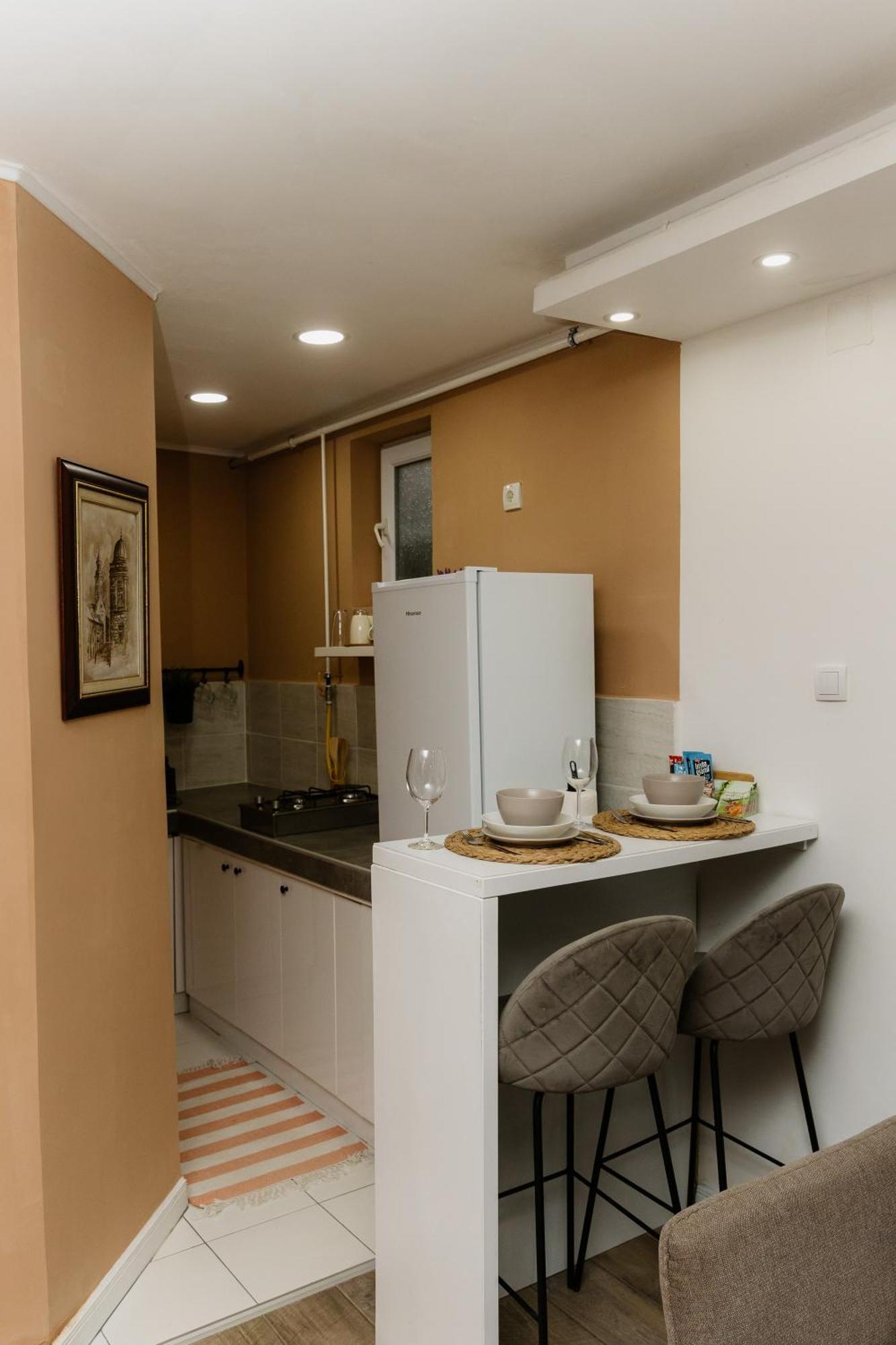 Guest House Lila Sombor Exterior foto